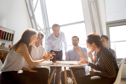 Learn what health insurance is, how it works, the benefits that follow, and how to choose an insurance advisor to make the best choice for your employees.